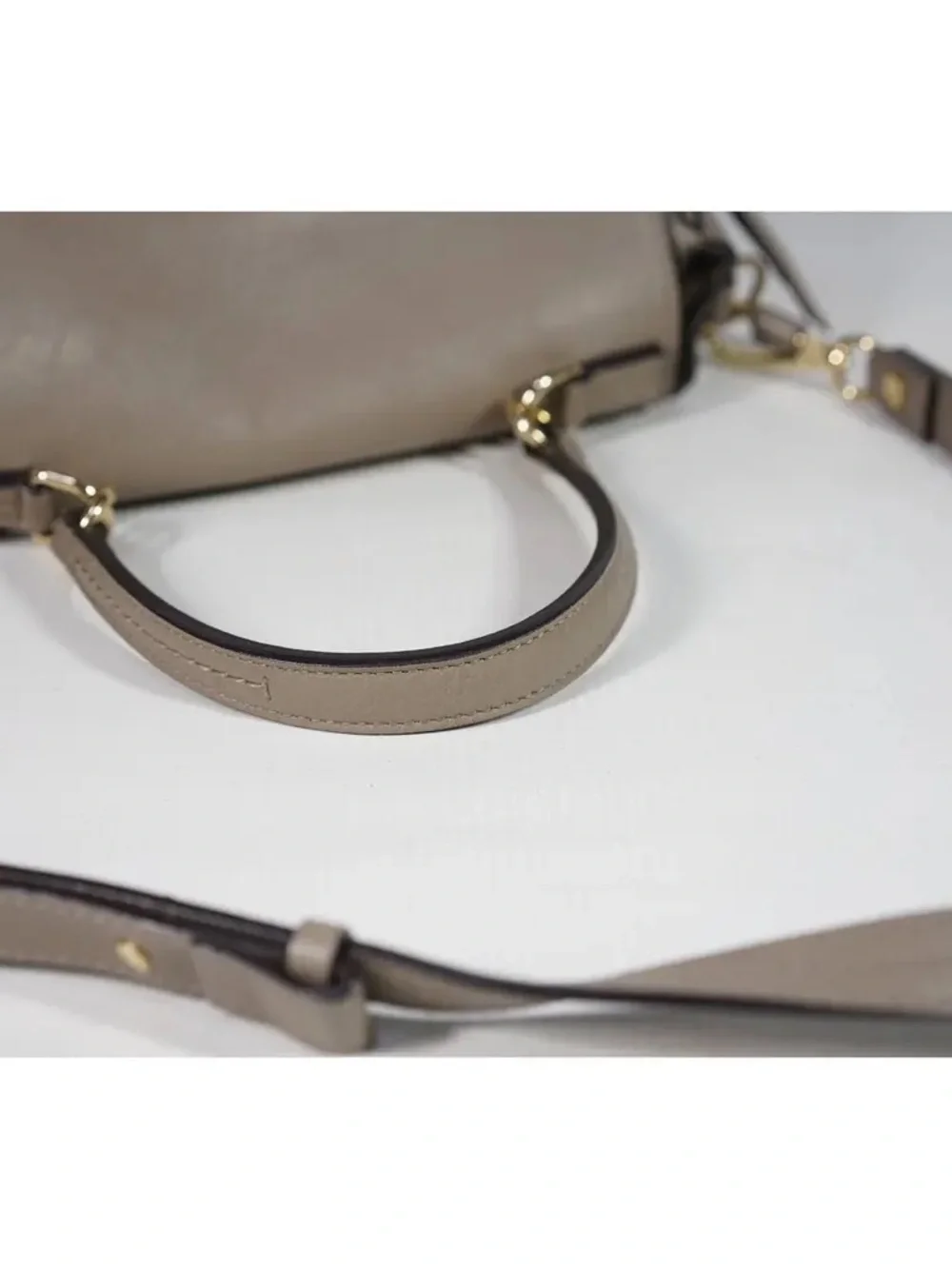 Chloe Faye Day Bag - Picture 8 of 11